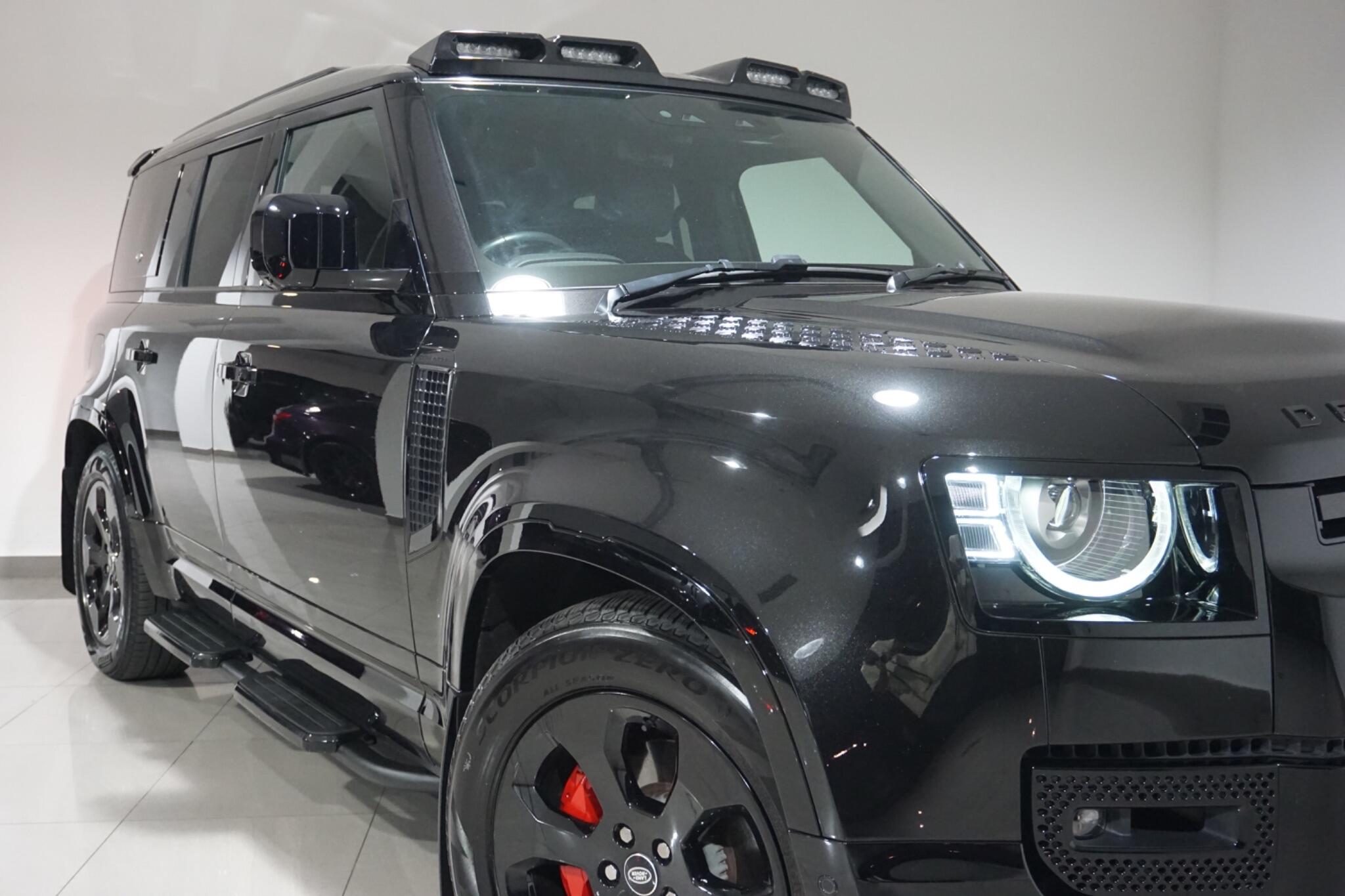 Land Rover Defender 110 2.0 P400e 15.4kWh X-Dynamic HSE SUV 5dr Petrol Plug-in Hybrid Auto 4WD Euro 6 (s/s) (404 ps)